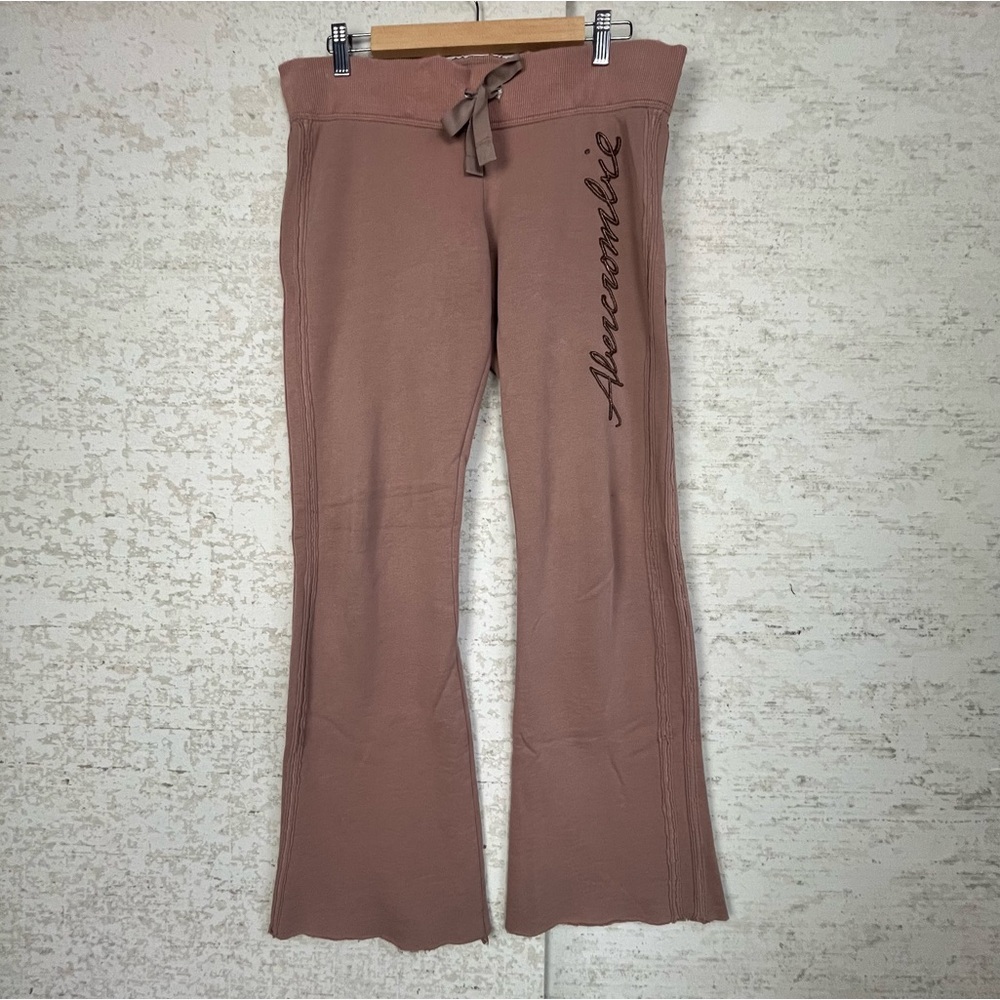 Vintage Y2K Abercrombie & Fitch Sweatpants Medium Tan Wide Leg Cursive Spellout